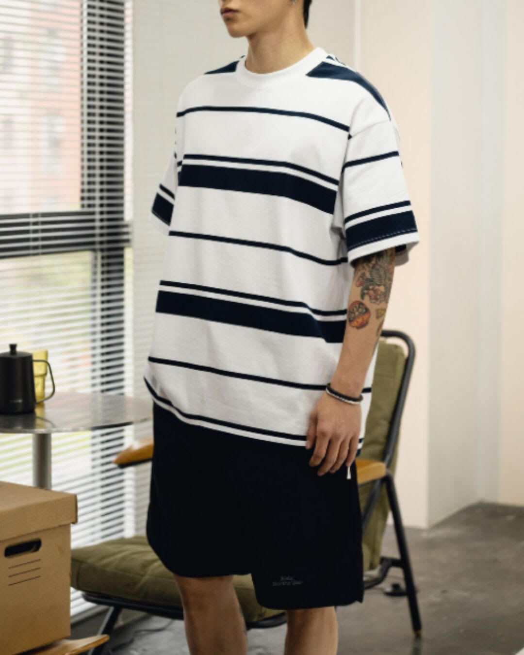 【URBANEST】ワイドボーダーオーバーサイズTシャツ 2color UN0075