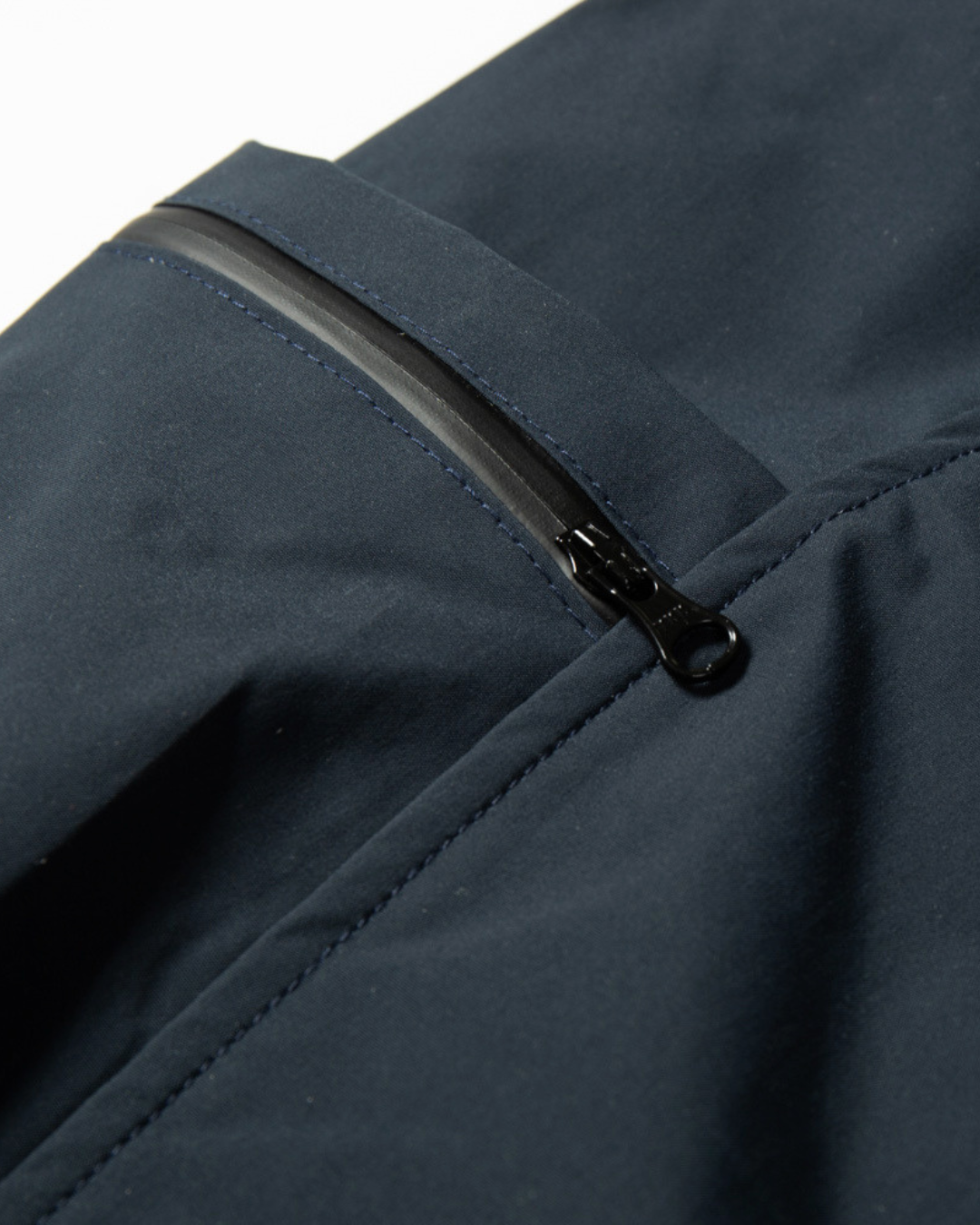 【URBANEST】マルチポケットテックカーゴパンツ 2color UN0107