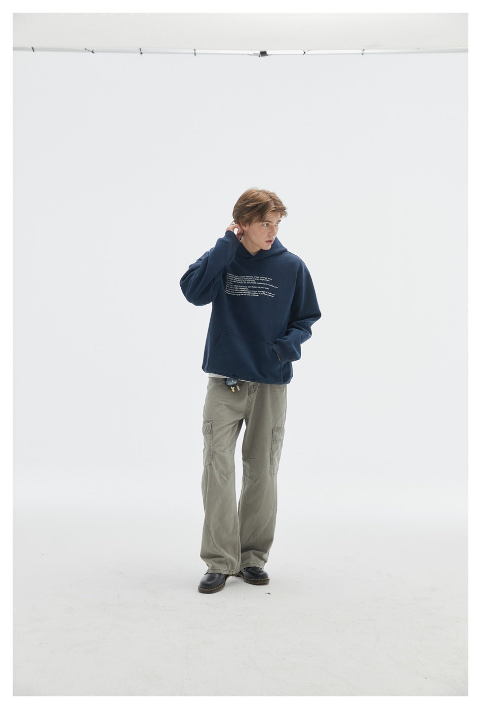 【URBANEST】small text printed loose pullover hoodie 2color 【UN0234】