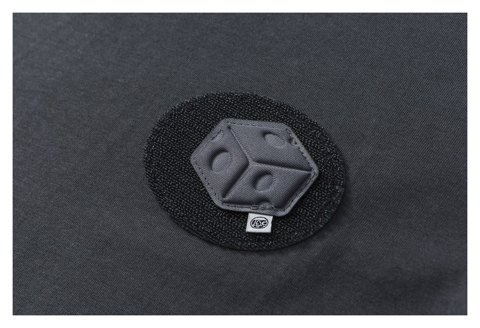 【URBANEST】dice patch casual relaxed t-shirt 1color 【UN0202】