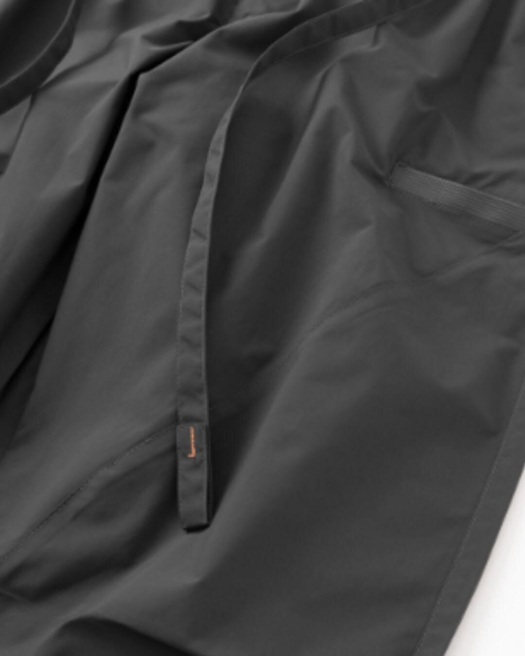 【URBANEST】ロングドローコードワイドパラシュートパンツ 2color UN0087