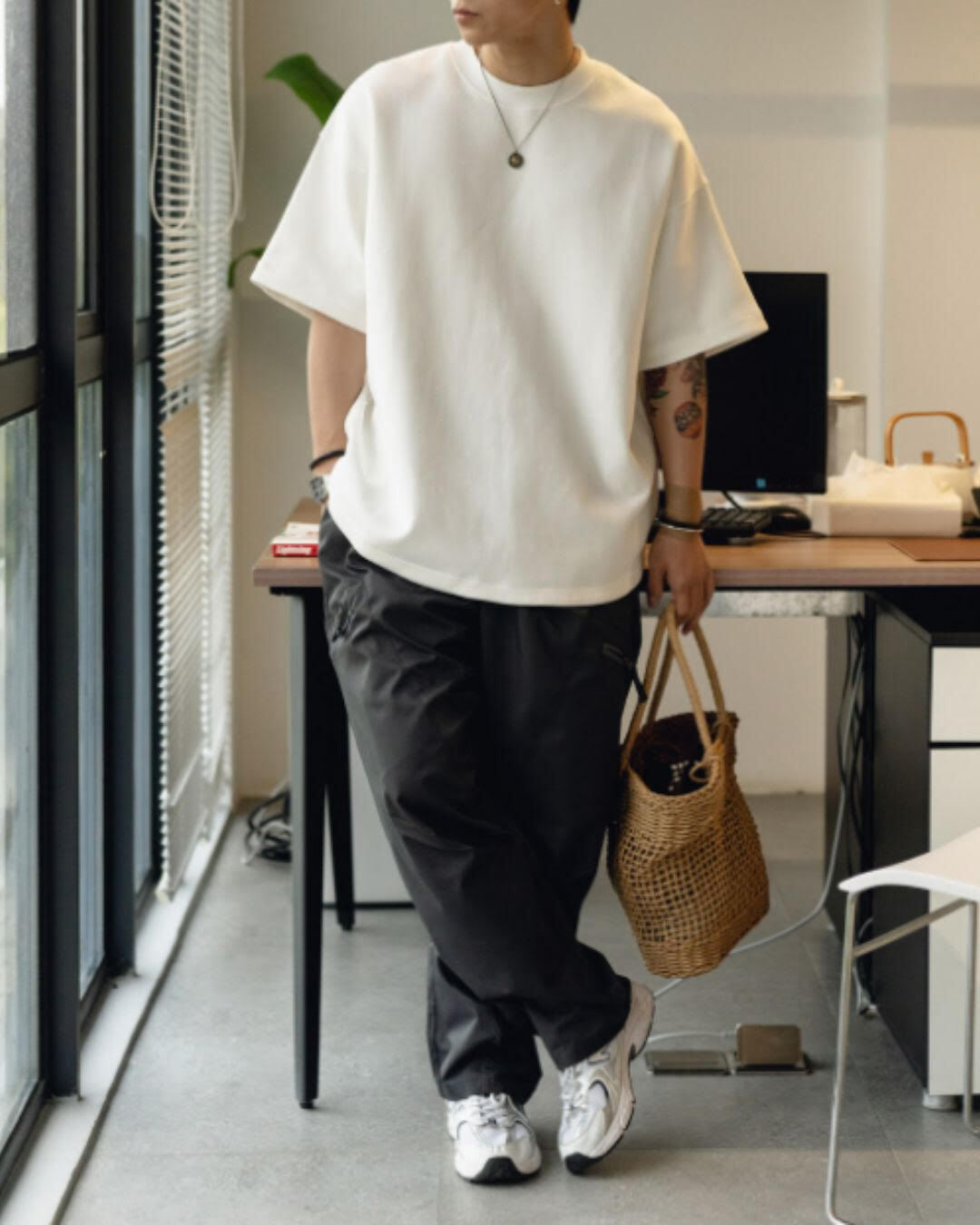 【URBANEST】ラウンドヘムクルーネック半袖Tシャツ 4color UN0082