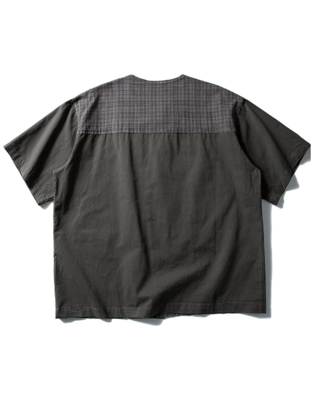 【URBANEST】チェック柄切り替えノーカラー半袖シャツ 2color UN0089