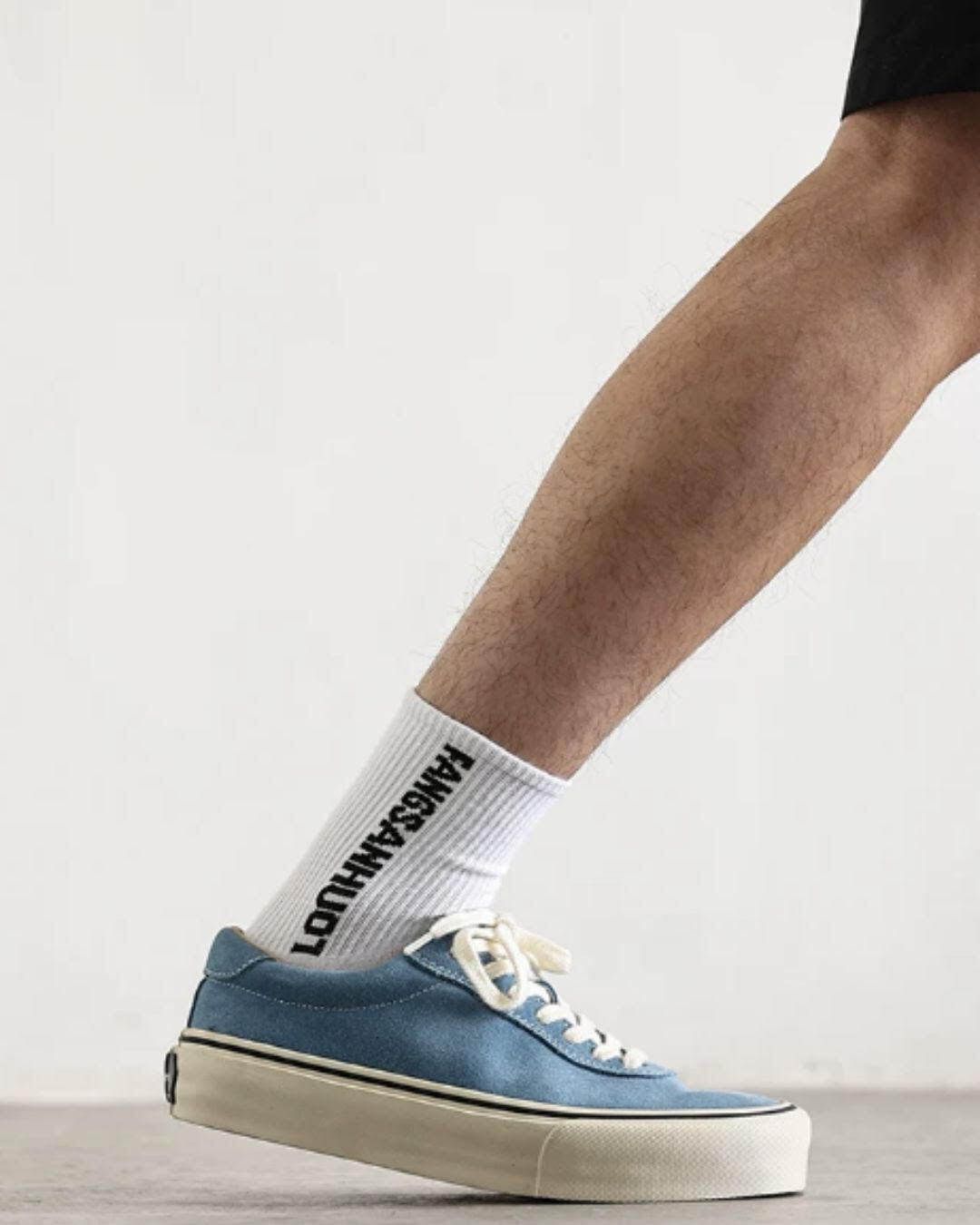 【URBANEST】スエード調プラットフォーム厚底スニーカー 4color UN0056